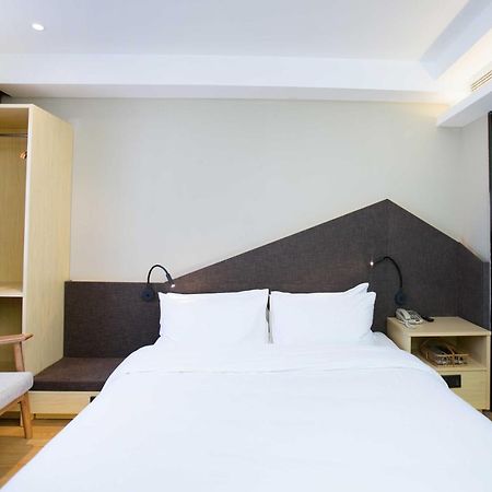 Ibis Styles Jingdezhen Cidu Avenue Hotel Exterior photo